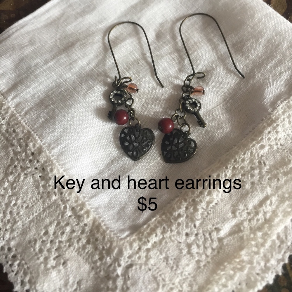 Key and heart dangle earrings